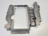 Mercedes-Benz ML (W164) Cover, right Part code: A1646842618
Body type: Linnamaastur