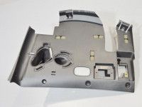 Mercedes-Benz ML (W164) Instrument console, left under  Part code: A1646808717
Body type: Linnamaastur
...