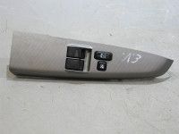Toyota Hilux Electric window switch, left (front) Part code: 84820-0K051
Body type: Pikap
Engine ...