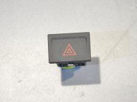 Volkswagen Caddy (2K) Hazard light Switch Part code: 2K0953509
Body type: Mahtuniversaal
