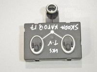 Skoda Karoq Control unit for rear door, left Part code: 5Q4959595E
Body type: Linnamaastur
E...
