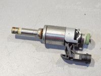 Volkswagen Caddy (2K) Injection valve (1.4 gasoline) Part code: 04E906036T
Body type: Mahtuniversaal