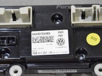 Volkswagen Passat CC / CC Heating / cooling controller Part code: 3AA907044BSZJU
Body type: Sedaan