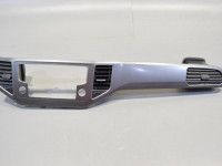 Volkswagen Golf Sportsvan Air duct (instrument panel), middle/right Part code: 517858069D  BBD / 510819727A  
Body ...