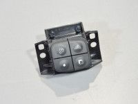 Nissan Leaf Control panel ( trip counter reset, onboard computer and instrument lighting) Part code: 252733NA0A
Body type: 5-ust luukpära...