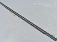 Peugeot 5008 Moulding for window, right (chrome) Part code: 9312 95
Body type: Linnamaastur
Engi...