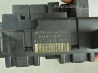 Volvo S60 Fuse Box / Electricity central Part code: 9452993
Body type: Sedaan
Engine typ...