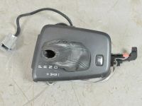 Volvo S60 Gear lever cover ( with boot gearshift lever, leather) Part code: 9480521
Body type: Sedaan
Engine typ...