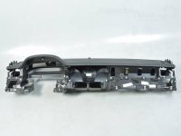 Land Rover Discovery Armatuurlaud Part code: LR083772
Body type: Linnamaastur