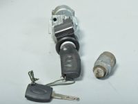 Ford Focus Ignition lock + key Part code: 1758588
Body type: Universaal