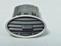 Ford Focus Air duct (instrument panel), left Part code: 1677036
Body type: Universaal