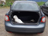 Volkswagen Jetta 2006 - Car for spare parts