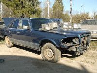 Mercedes-Benz 260S - 560SEL (W126) 1983 - Car for spare parts