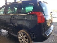 Peugeot 5008 2012 - Car for spare parts