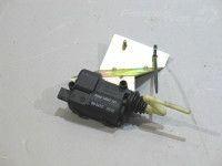 Saab 9-3 Central locking motor tank latch Part code: 12837101
Body type: Sedaan