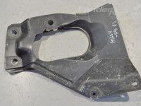 Toyota Hilux Skid plate, left Part code: 51474-71031 
Body type: Pikap
Engine...
