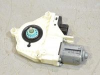 Skoda Superb (3T) Window regulator engine, rear right Part code: 8K0959812A
Body type: 5-ust luukpära...