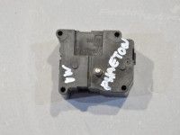 Volkswagen Phaeton Servomotor (air recirculation) Part code: 3D0959311
Body type: Sedaan
Engine t...