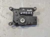 Volkswagen Golf 7 Servomotor (air recirculation), left Part code: 5Q0907511J
Body type: 5-ust luukpära...