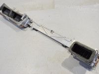Volkswagen Phaeton Air duct (instrument panel), right Part code: 3D1819701
Body type: Sedaan
Engine t...