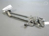 Toyota RAV4 (XA30) 2006-2013 Wiper link Part code: 85150-42150 -> 85150-42151
Body type...