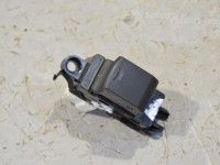 Subaru Legacy Electric window switch, right (front) Part code: 83071FG100
Body type: Universaal