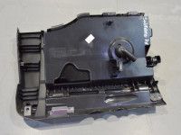 Volkswagen Sharan Glove copartement door Part code: 7N1857101 DOE
Body type: Mahtunivers...