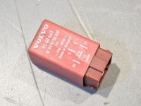 Wiper relay (rear) Part code: 9140663