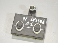 Volkswagen Passat (B8) Control unit for rear door, left Part code: 5Q4959595E
Body type: Universaal
Eng...