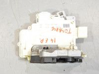 Volkswagen Touareg Door lock, right (front) Part code: 8J1837016B
Body type: Maastur