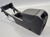 Volkswagen Golf Sportsvan Console box Part code: 517863241B  82V
Body type: 5-ust luu...