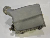 Saab 9-3 Air filter cap (1.8 gasoline) Part code: 12804532
Body type: Universaal
Engin...