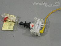Mercedes-Benz 200 - 500 / E (W124) 1984-1996 Central lock vacuum pump