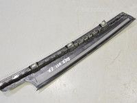Volkswagen Golf 7 Front door moulding, right Part code: 5G4837890B  041
Body type: 5-ust luu...
