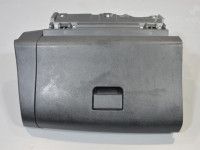 Nissan Leaf Glove copartement door Part code: 685103NL0A
Body type: 5-ust luukpära...