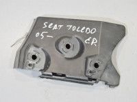 Seat Toledo Bumper guide section, right Part code: 5P0807184A
Body type: 5-ust luukpära...