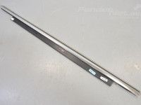 Audi A6 (C7) Moulding for window, right (chrome) Part code: 4G0853764 2ZZ
Body type: Universaal