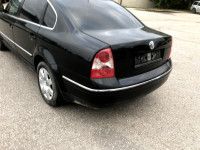 Volkswagen Passat 2004 - Car for spare parts