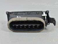Volvo V70 Air guide, right Part code: 30755179
Body type: Universaal
