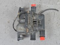 BMW 5 (E39) Coolant  adjuster unit Part code: 64128374995
Body type: Sedaan