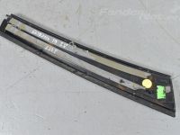 Volkswagen Scirocco Tailgate moulding, left (cbi) Part code: 1K8805945G  041
Body type: 3-ust luu...