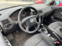 Volkswagen Golf 4 2004 - Car for spare parts