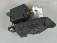 Land Rover Discovery Trunk lid lock Part code: FUG500120
Body type: Maastur
Engine ...