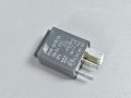 Volkswagen Polo relays Part code: 7M0951253C
Body type: 3-ust luukpära...