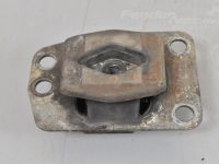 Saab 9-5 Engine mounting, left Body type: Sedaan
Engine type: D308