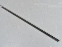 BMW 7 (E65 / E66 / E67 / E68) Moulding for window, right (chrome) Part code: 51217010542
Body type: Sedaan
Engine...