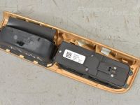 Volvo V50 Electric window switch, left (front) Part code: 31295120
Body type: Universaal
Engin...