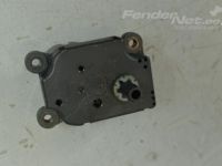 Ford Mondeo Servomotor (air recirculation) Part code: 1S7H-19E616-AB
Body type: Universaal