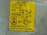 Mercedes-Benz C (W203) Headlamp, left Part code: A2038200161
Body type: Universaal