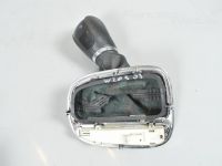 Mercedes-Benz C (W203) Gear lever cover + knob Part code: A2032670811
Body type: Universaal